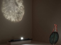 保管庫に眠っていた16世紀の遺物が、弥陀仏が浮かび上がる「魔鏡」であることが判明