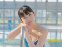⒞長澤茉里奈写真集『合法。』