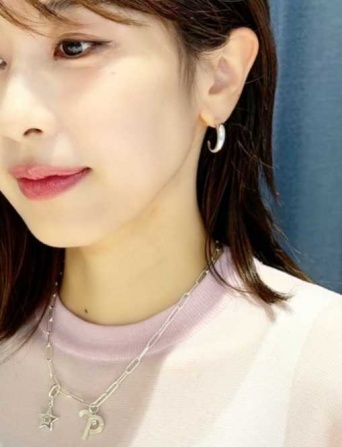 Instagram:加藤綾子（@ayako_kato.official）より