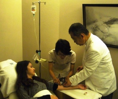 花粉に反応しない“体”へ！　話題の花粉症治療法「マイヤーズカクテル」とは？