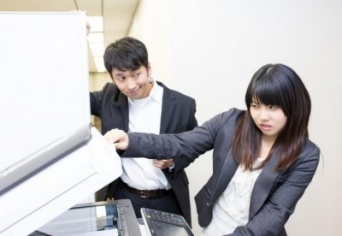 最低！　デリカシーのない男性の言動9選　「今日生理か？　くせーぞ」ほか