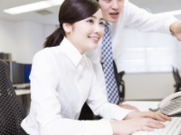 残業して仕事を完璧にこなす女性、アフター5が充実した女性、男性が付き合いたいのは？