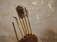 54,000 年前から人類はすでに弓矢を使っていた新たな証拠が発見される