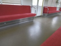 乗り馴れた電車も貸切ると...？（写真はイメージ）