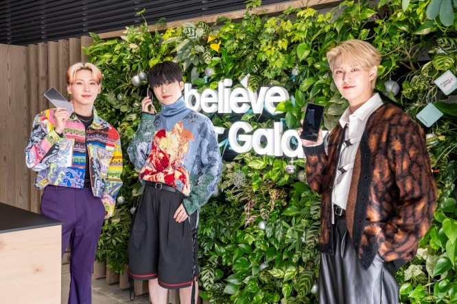 「JO1」川尻蓮、木全翔也、白岩瑠姫がGalaxyの世界観を体験！　3人が楽しむ様子の動画も公開！！