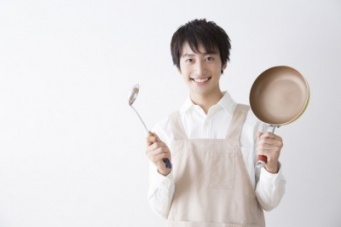 「料理ができる男」と「料理ができない男」、結婚するならどっち？
