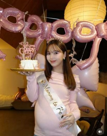 Instagram:藤田ニコル(@2525nicole2)より