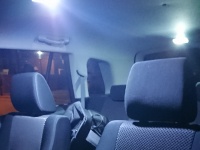 意外と簡単、DIYで車内のライトをいろいろLEDに！