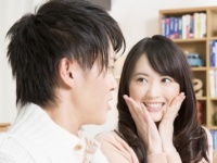 女のおならは幻滅される？　彼氏の前でおならした時の対処法