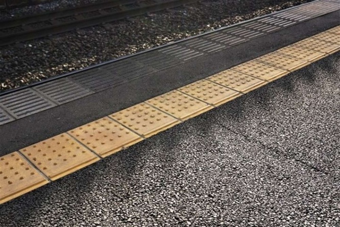 子どもにとっては怖いもの(画像はイメージ)