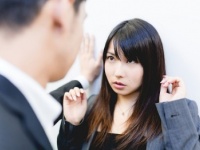 結局、男は〇〇に弱い!?「放っておけない年上の女性」or「しっかり者の年下」付き合うなら？