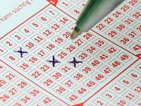 日本の宝くじは大丈夫？ セルビアの宝くじで不正疑惑