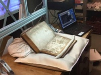 ストーンヘンジを建築したと言われる伝説の魔術師、マーリンに関する写本の断片がブリストルの図書館で発見される