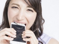はい、ブロック候補その1～！　女子がイラッとした男性からのLINEの内容4つ！