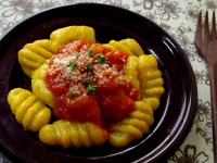 【トマト嫌いのためのレシピ】やめられない止まらない♪カボチャのニョッキ　トマトソースがけ