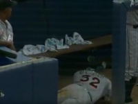 イチローの同僚ディートリッチにファールボールが直撃するアクシデントが発生でマーリンズ震撼！