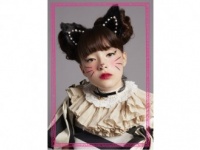 ハロウィン直前！　資生堂が提案する「黒猫」メーキャップ