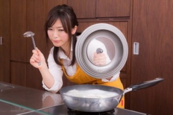 料理ができる女性か会話で見抜く方法6選　「●●の方法を聞く」ほか