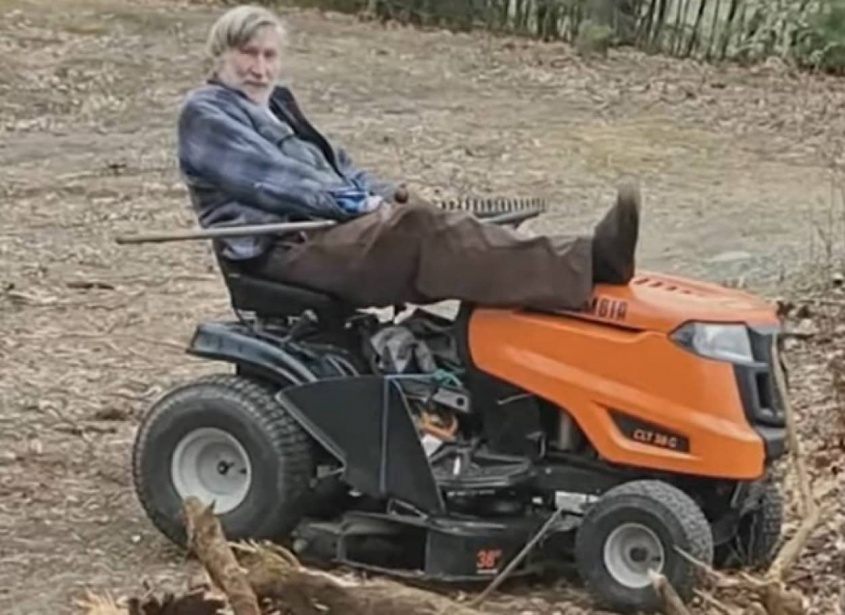 車もろくな家財道具も持っていなかった男性が死後莫大な遺産（5億7千万円）を地元に寄付