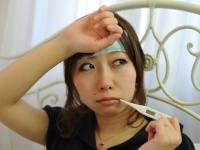 臨床内科専門医が教える。プールデートで注意!? 大学でも出席停止になる「プール熱」とは