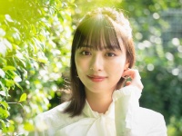 私たちってまだまだ子ども。内田理央が進化し続ける理由