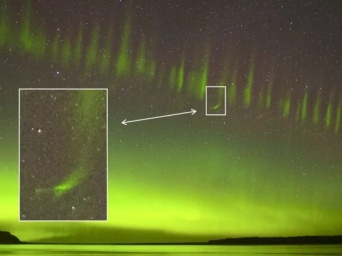 オーロラのようでオーロラじゃない。謎の大気現象「スティーブ」に奇妙なヒゲを観測（NASA）