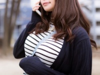 期待ハズレ……胸が大きくても「色気がない」女子の特徴5つ