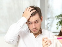 ウソだぁぁっ!!　別れる間際に彼女の妊娠が発覚したらどうする？