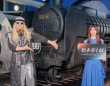 「メーテルになりたくて」真山りか、成人式で“まつげ盛り”　『銀河鉄道999』50周年展で語る