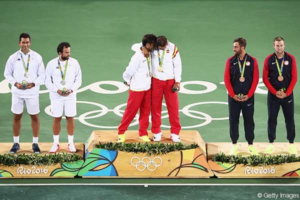 ナダルはキャリア2つ目の金メダル マルク ロペスと男子ダブルス優勝 リオ五輪 1ページ目 デイリーニュースオンライン