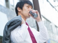 働かずに十分な収入があったら……それでも●％の男性が「仕事を続ける」と回答！