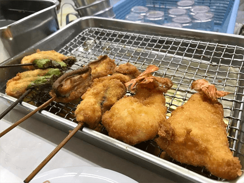 大阪へ行ったらやっぱ串カツでしょ！　やみつきご飯が止まらない、絶品の串カツ人気店3選#3