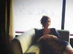 佐々木希のセクシーな脚に視線クギヅケ！　「美脚！」「妖艶…」