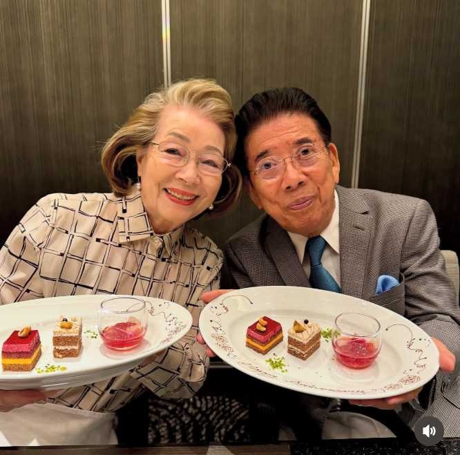 Instagram：西川きよし・ヘレン 【STAFF】(@nishikawa.kiyoshi_helen)より