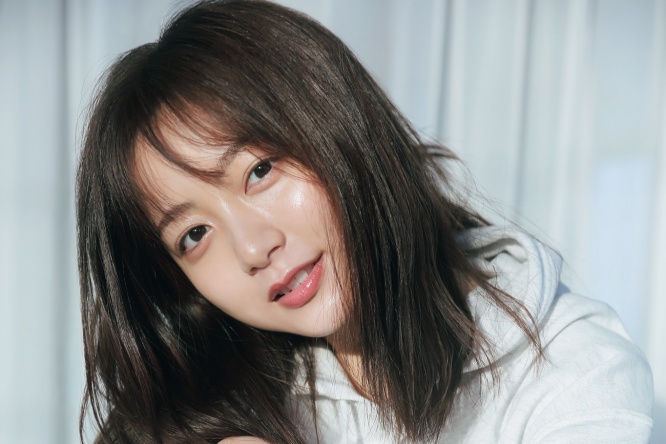 パリ五輪キャスター　フジテレビ・佐久間みなみ初フォトブック5/22発売！　佐久間アナは「自分でも初めて出会う表情がたくさん」