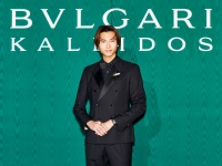 庄司浩平登場！　『ブルガリ カレイドス 色彩・文化・技巧』展　庄司「時代を超えた旅をした感覚にもなります」