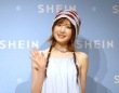 本田仁美（SAY MY NAME）が夏を楽しむコーデを披露！　SHEIN×HITOMIコラボ発売