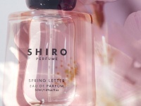 透明感あふれる香り。SHIROから、早咲きの桜&#8221;春めき&#8221;をイメージした限定パフュームが発売