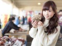 「自分入り画像」or「自分なし画像」男性がいいなと思う女友だちのSNSの投稿は？