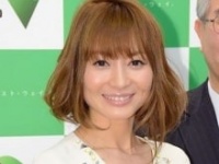 新山千春