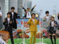 （後列左より）ブラザートム、浅香航大、DJ KOO、加藤諒、栗原類（前列左より）伊藤健太郎、北村匠海、山本舞香