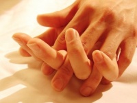 ズルいよっ……！　ドキッとする「男性の手」の特徴5つ