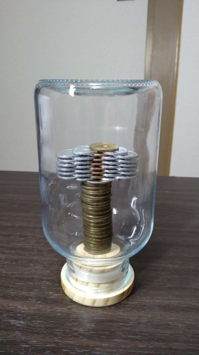 目を疑うような光景だ......（画像提供はた　ぬ＠thumb_taniさん）