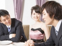 出会いの場で短時間で“いい男”を見極める会話テク3つ