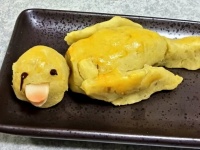 どうしてこうなった...　愛鳥をモデルに作ったはずが「特級呪物」になってしまったスイートポテトがこちらです