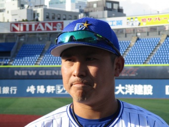 佐野恵太