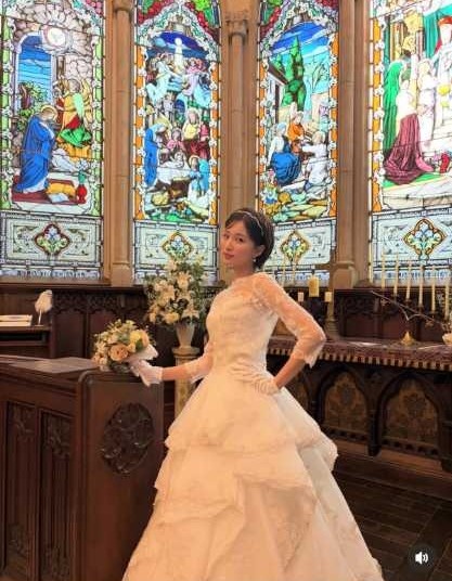 Instagram:岡崎紗絵(@sae_okazaki)より