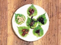 ぎょぎょぎょ！「カイコの茶碗蒸し「アリチャーハン」―ジビエ居酒屋・米とサーカスで「昆虫食フェア」開催中