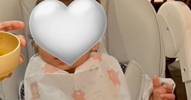 〝バカデカ雑炊〟を見事完食　将来有望すぎる赤ちゃんに9.1万人驚がく「こんな量食べられるのか」「将来有望すぎるな」