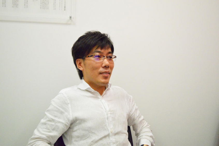 『“自己資金ゼロ”からキャッシュフロー1000万円をつくる不動産投資！』の著者、椙田拓也さん